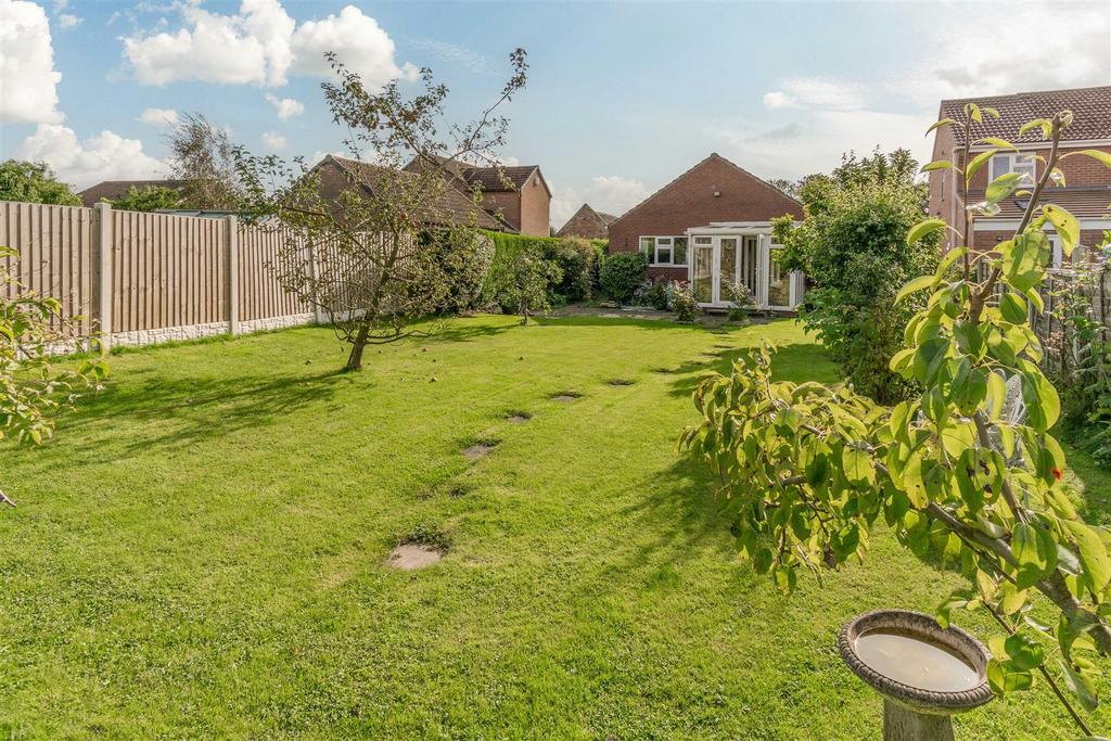 Moor Lane, South Duffield, Selby 3 bed detached bungalow for sale £