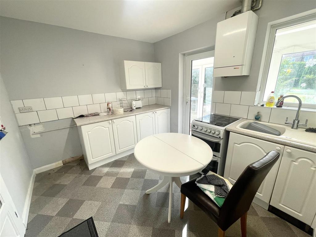 Fen Road, Holbeach, Spalding 2 bed detached bungalow for sale £189,950