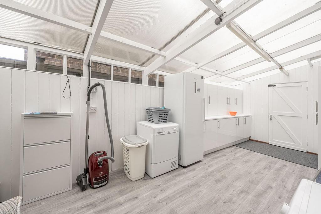 Utility Room 1