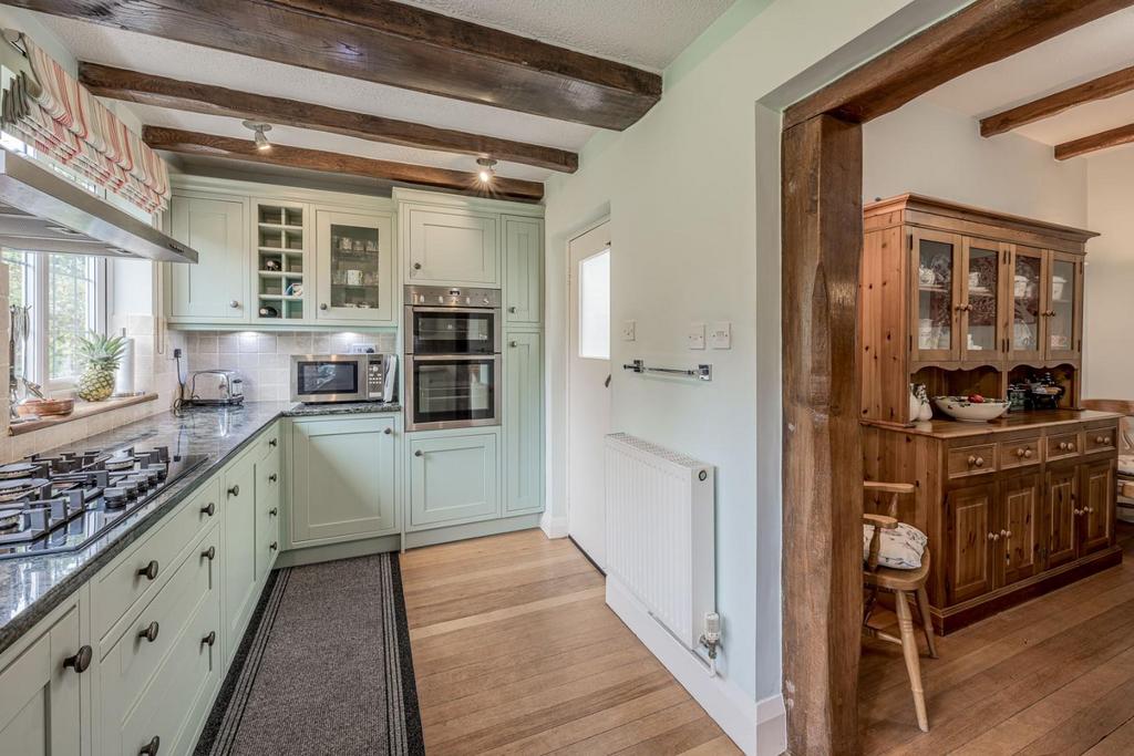 Breakfast Kitchen 4