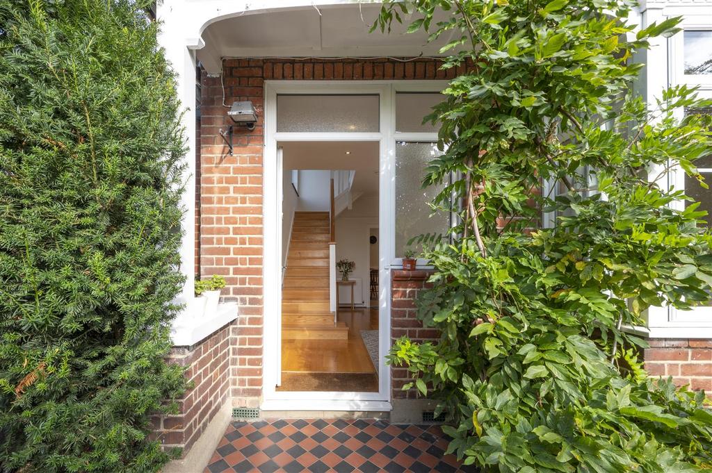 Wessex Avenue, Merton Park, SW19 4 bed house for sale £1,150,000