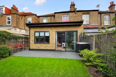 7 Fordhook Avenue, London, W5 3LS