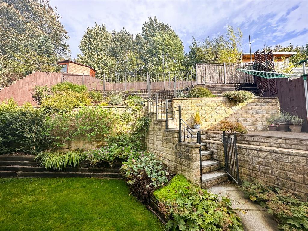 Station Lane, Oughtibridge, S35 5 bed detached house for sale £525,000