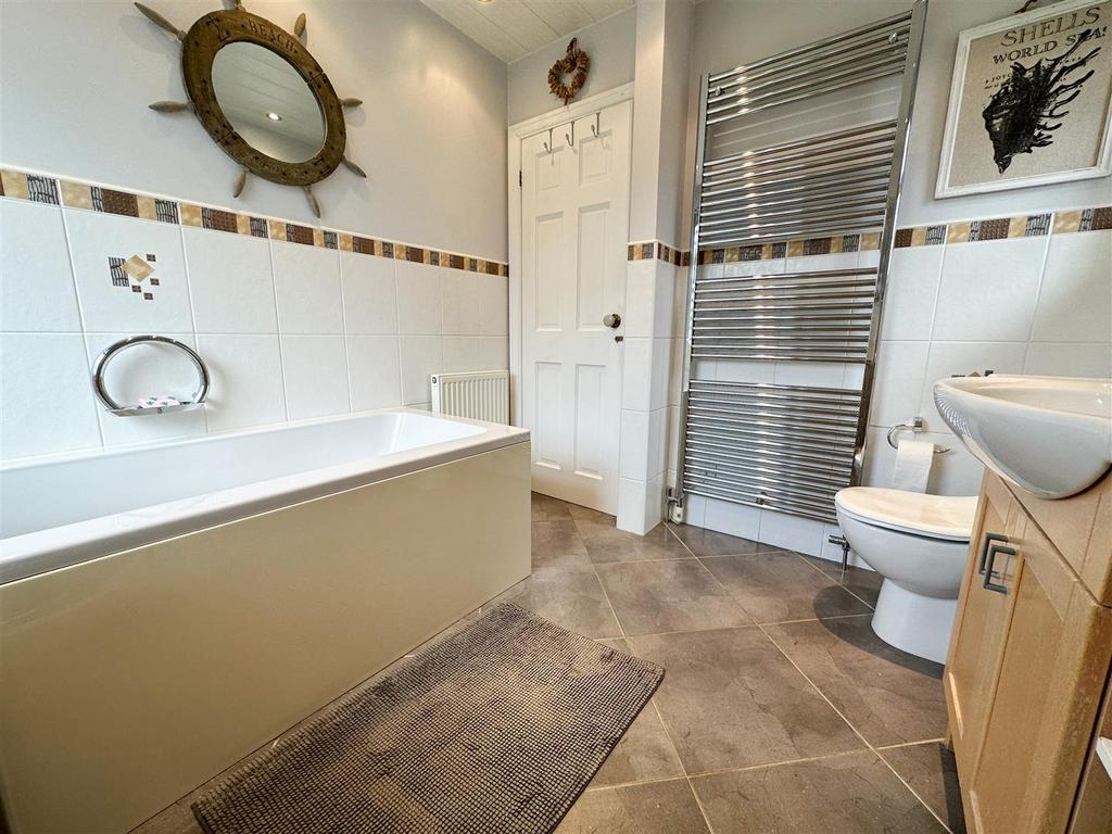 Family bathroom