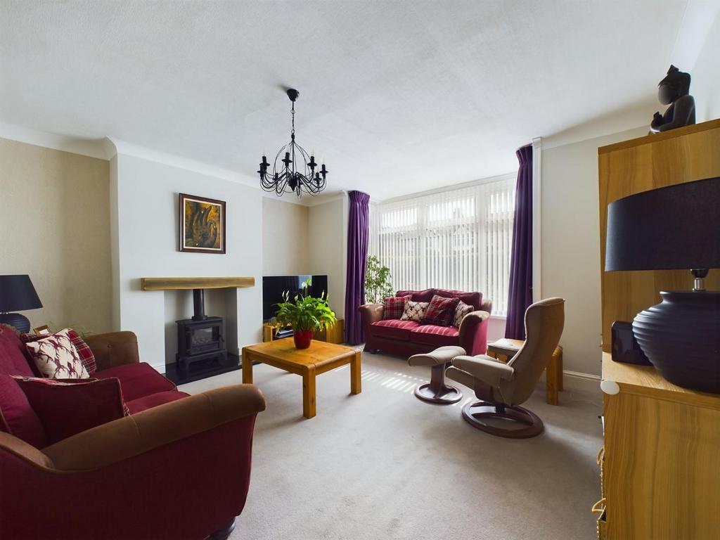 Kendall Avenue, Shipley 5 bed semidetached house for sale £575,000