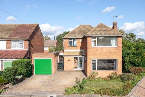 10 Tynedale Close, Dartford, DA2 6LL