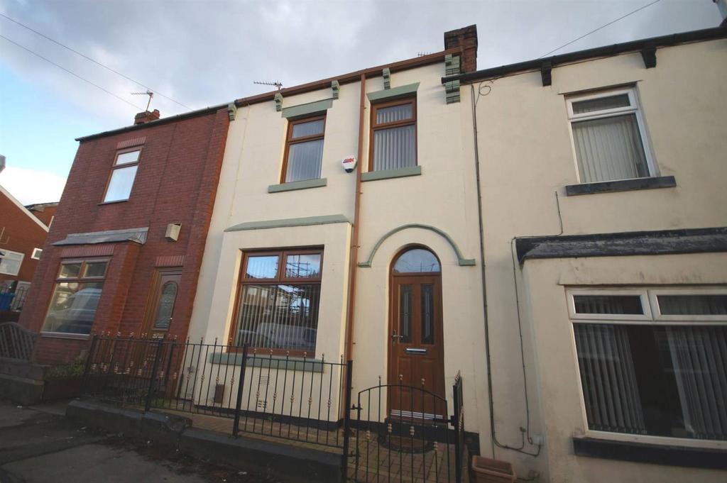 Essex Street, Horwich 3 bed terraced house to rent £795 pcm (£183 pw)