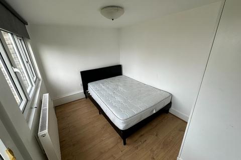 undefined, Room 6 @ Currey Road - Greenford