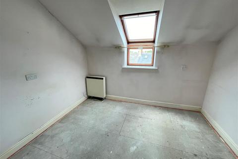 1 bedroom flat for sale, Betterton Court, Pocklington, York