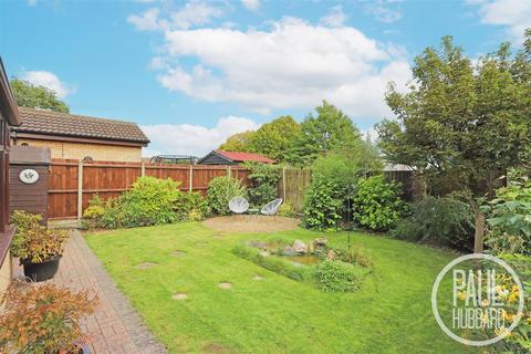 3 bedroom detached house for sale, Kingswood Avenue, Carlton Colville, Suffolk