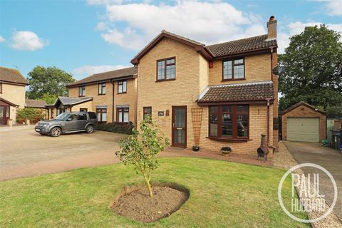 3 bedroom detached house for sale, Kingswood Avenue, Carlton Colville, Suffolk