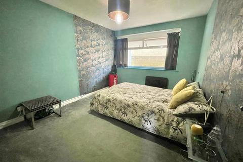 2 bedroom flat for sale, Fort Road, Newhaven