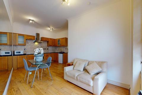 2 bedroom flat for sale, Hogarth Road, Earls Court SW5