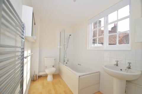 1 bedroom terraced house to rent, The Broadway, Amersham, Buckinghamshire, HP7