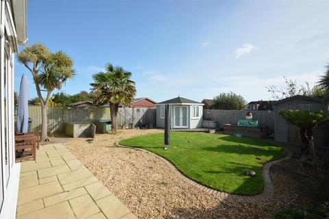 3 bedroom detached bungalow for sale, WOOTTON VILLAGE