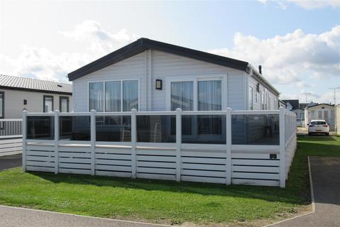 2 bedroom mobile home for sale, St. Johns Road, Whitstable