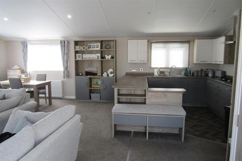 2 bedroom mobile home for sale, St. Johns Road, Whitstable