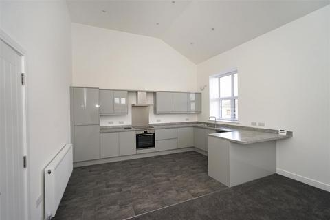 2 bedroom flat to rent, High Street, Belmont, Bolton