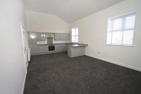 2 bedroom flat to rent, High Street, Belmont, Bolton