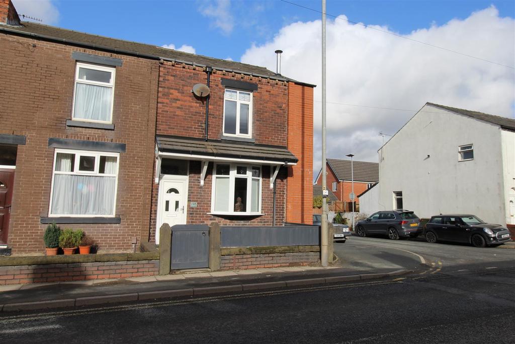 Station Road, Blackrod, Bolton 3 bed terraced house to rent £900 pcm