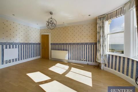 3 bedroom flat for sale, Albion Road, Scarborough, North Yorkshire