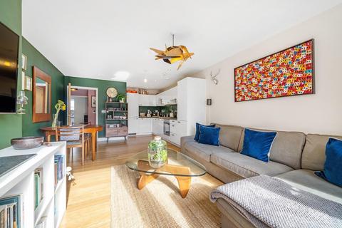 2 bedroom flat for sale, Carney Place, SW9