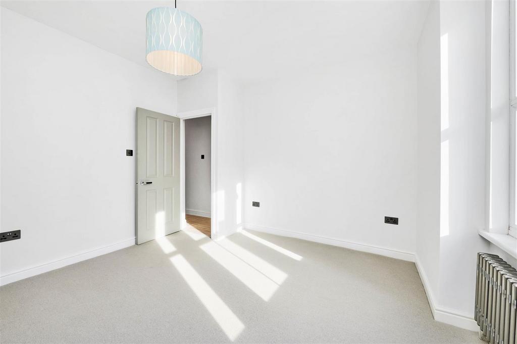 Main Bedroom, Crimsworth Road, Eden Harper