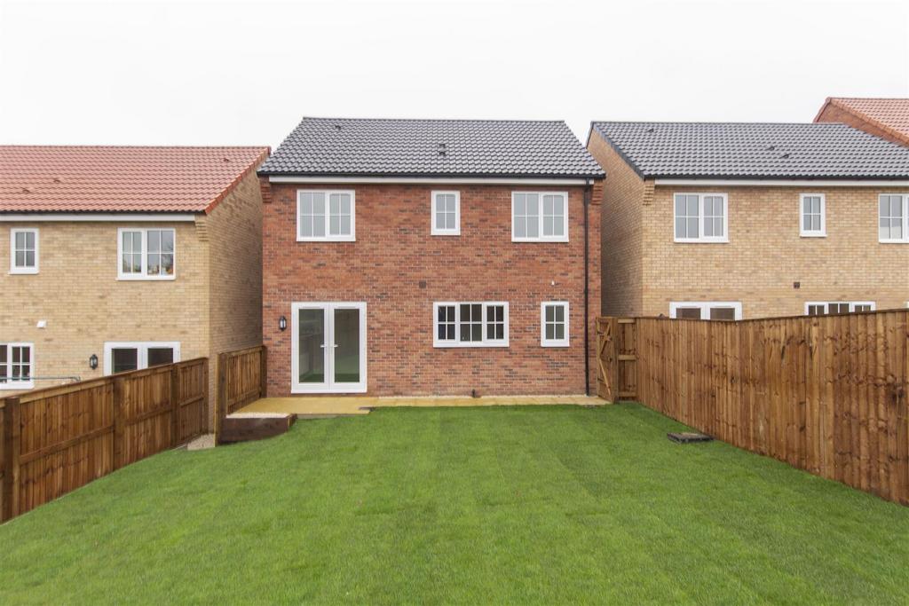 Hawthorne Meadows, Chesterfield Rd, Barlborough 4 bed detached house