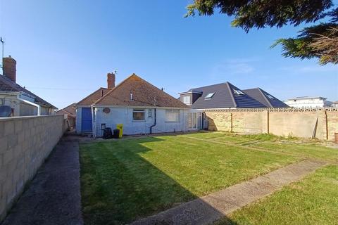 3 bedroom detached bungalow for sale, Sunview Avenue, Peacehaven