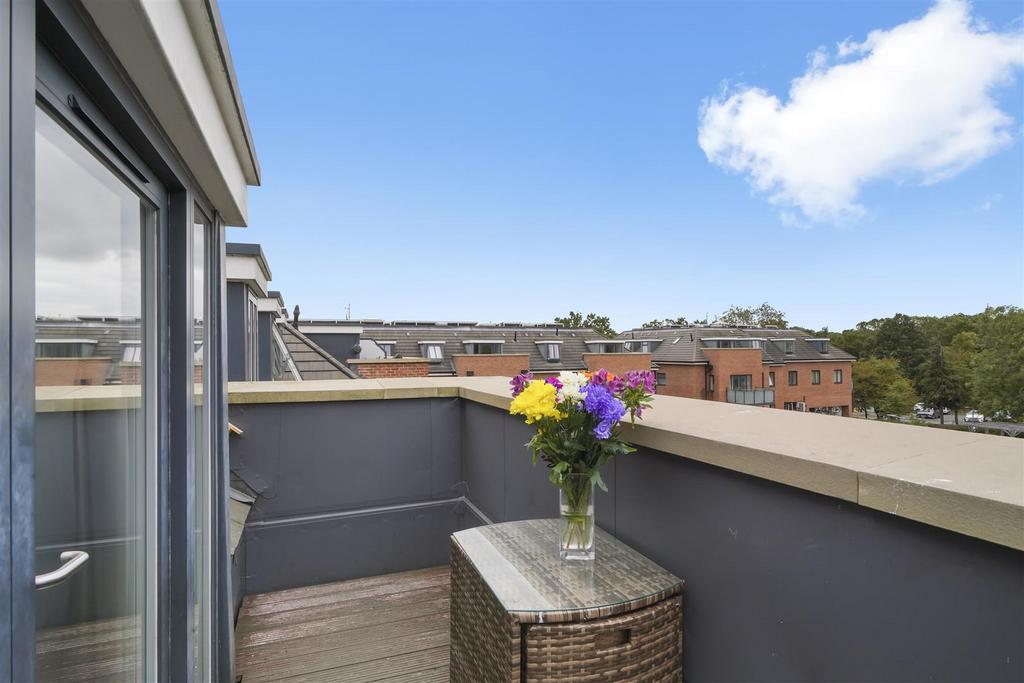 Flat 64, Maven Court - 7sf5ly FV6 Q02t9 X0 RJAI.jpg