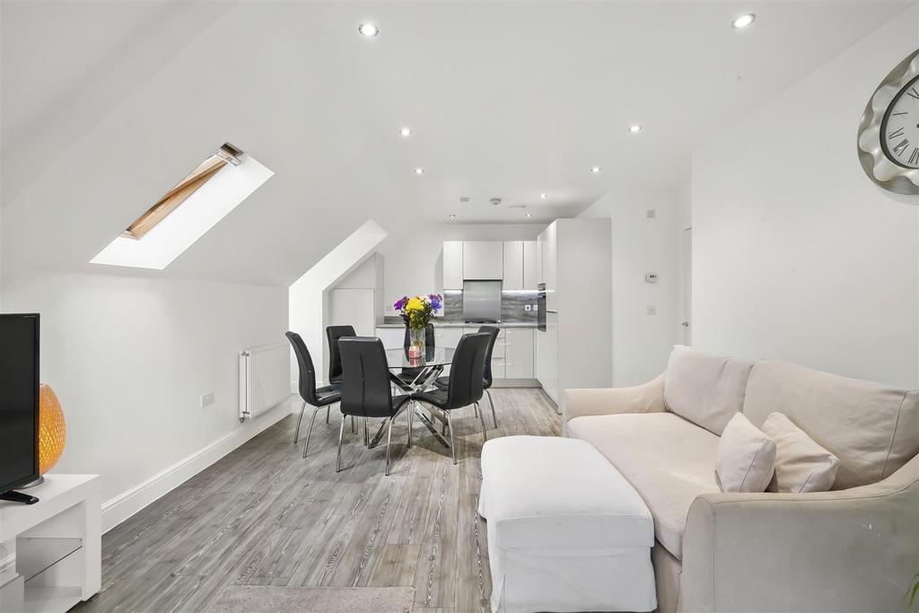 Flat 64, Maven Court - jepp05 Gw DQpbf A75 Ebd P.jpg