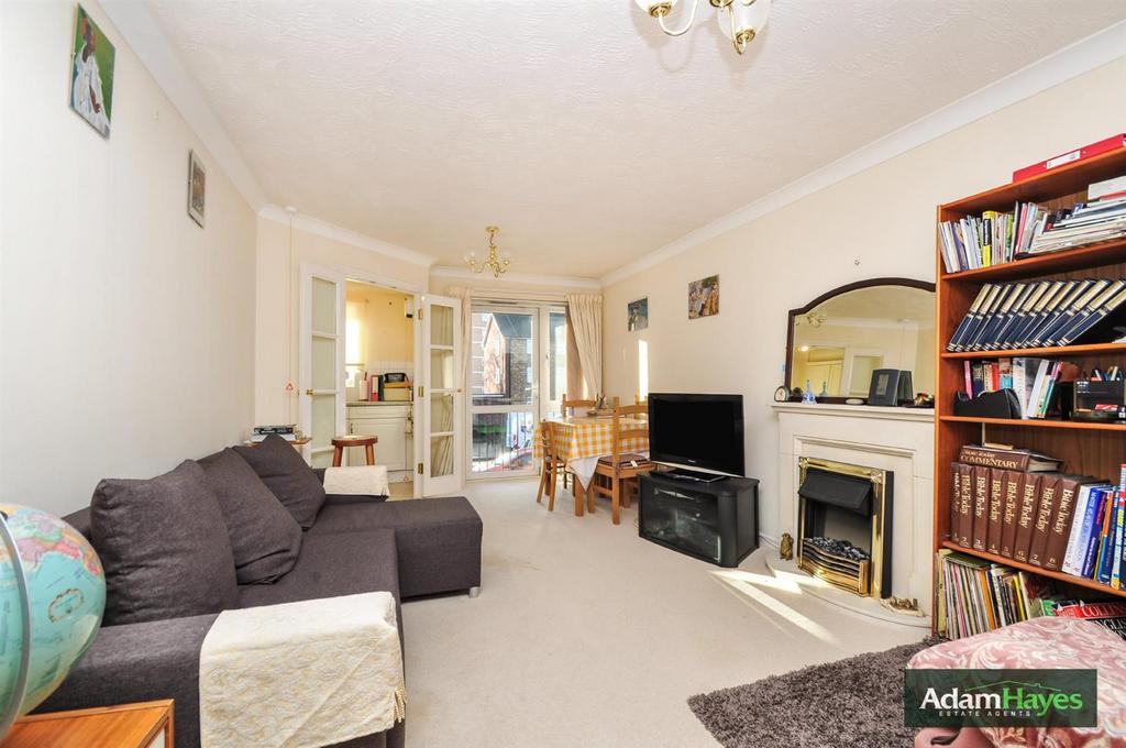 Bedford Road, East Finchley N2 1 bed apartment £225,000