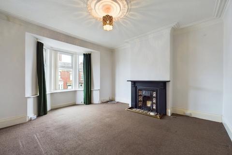 100 Avenue Road, Gateshead, NE8 4JE