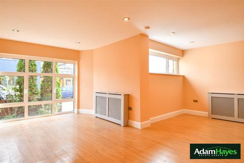 4 bedroom townhouse for sale, Lincoln Road, London N2