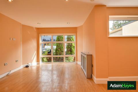 4 bedroom townhouse for sale, Lincoln Road, London N2