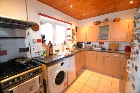 3 bedroom terraced house for sale, Willow Green, Borehamwood