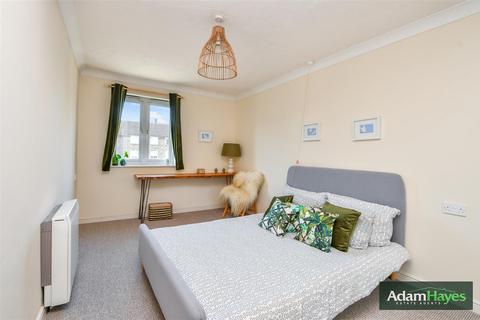 1 bedroom apartment for sale, Bedford Road, London N2