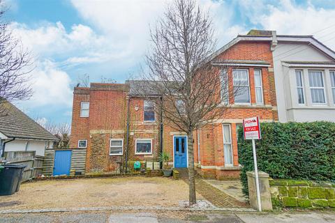 7 bedroom semi-detached house for sale, Clive Avenue, Hastings