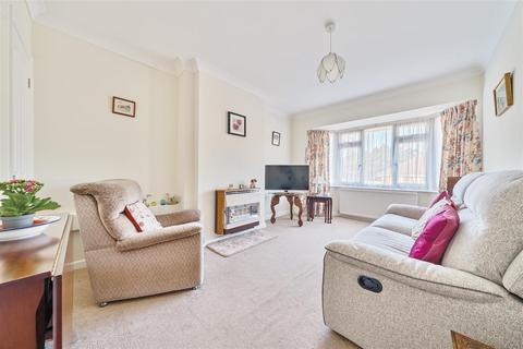 2 bedroom semi-detached bungalow for sale - Bybrook Road, Kennington, Ashford TN24