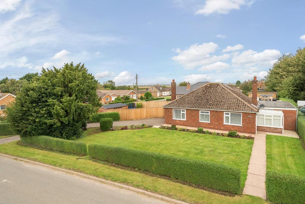 Hall Lane, Stickney, Boston 4 bed detached bungalow £325,000
