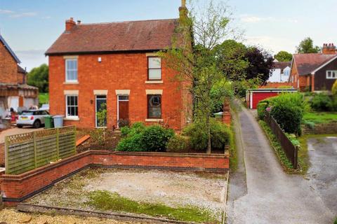 9 Lambley Road, Lowdham, Nottingham, NG14 7AZ