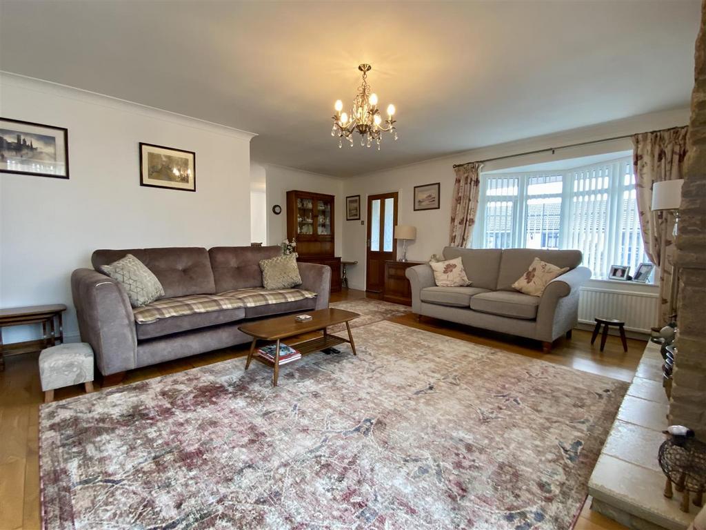 Chapel Fields, HolmeOnSpaldingMoor, York 2 bed detached bungalow for