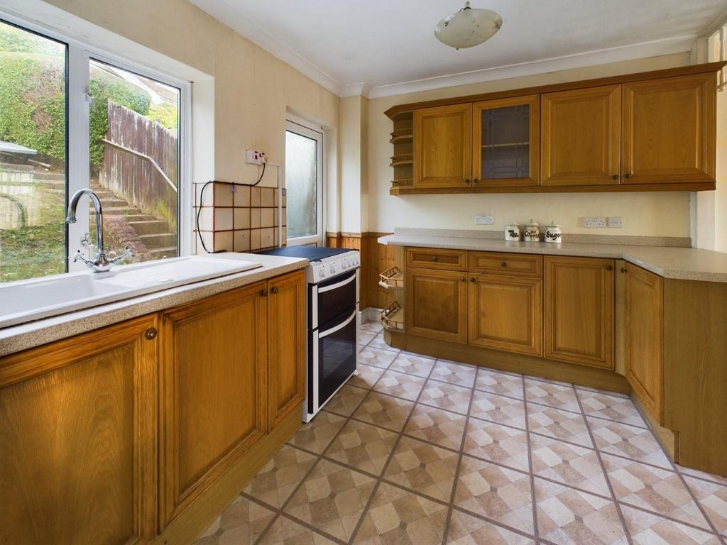 Craven Road, Brighton 3 bed end of terrace house for sale - £375,000