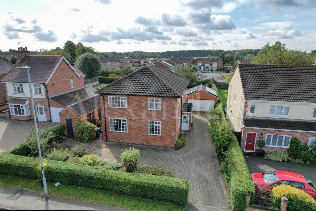 Barton Road, Barlestone 4 bed detached house for sale £475,000