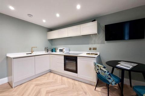 1 bedroom flat for sale, Blenheim Terrace, Scarborough