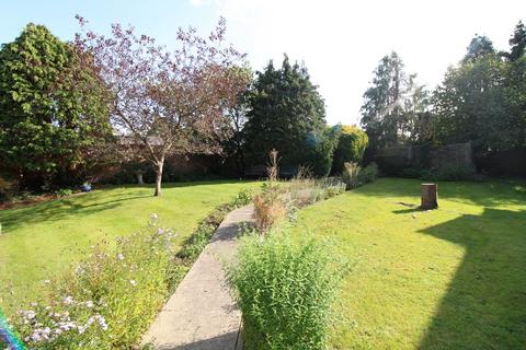 1 bedroom retirement property for sale, Forge Close, Hayes, Bromley, BR2