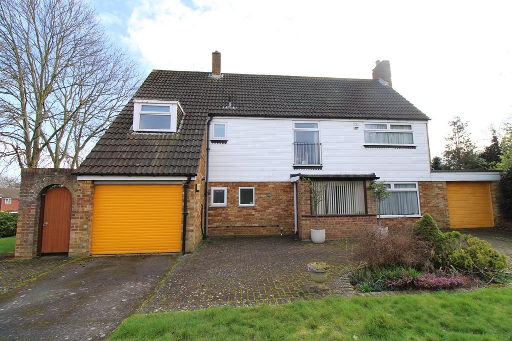 Cameron Road, Bromley, BR2 4 bed detached house for sale £925,000