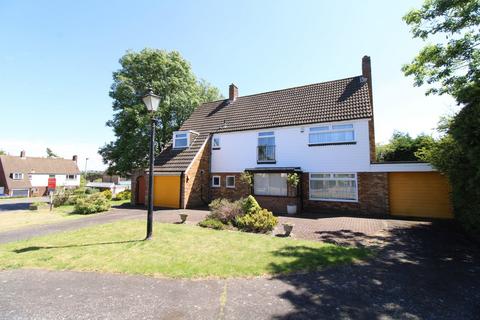 4 bedroom detached house for sale, Cameron Road, Bromley, BR2