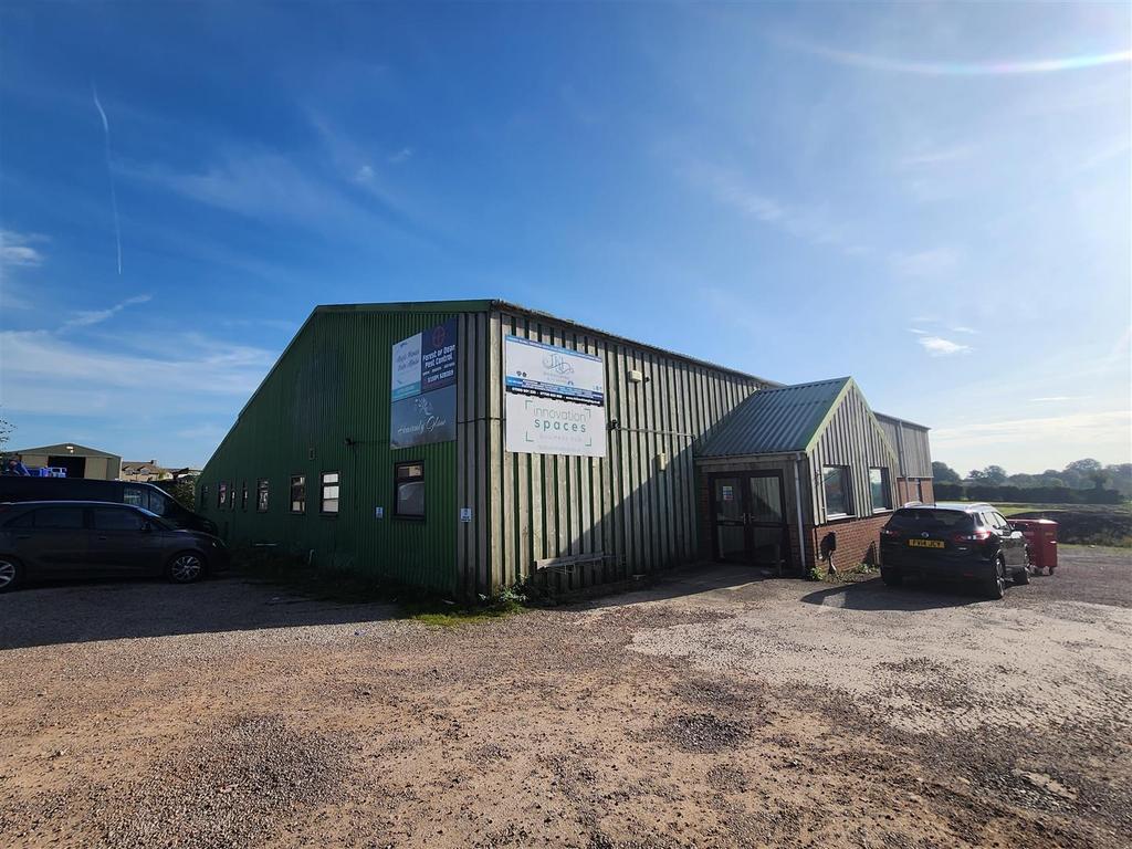 Mile End Road, Coleford Office £300 pcm (£69 pw)