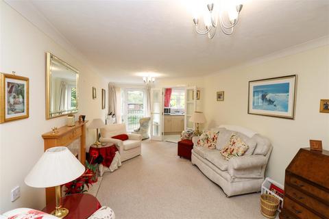 1 bedroom apartment for sale, Branksomewood Road, Fleet GU51